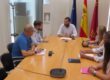 Gregorio Morales en la reunión con el director de turismo y el equipos de inspección